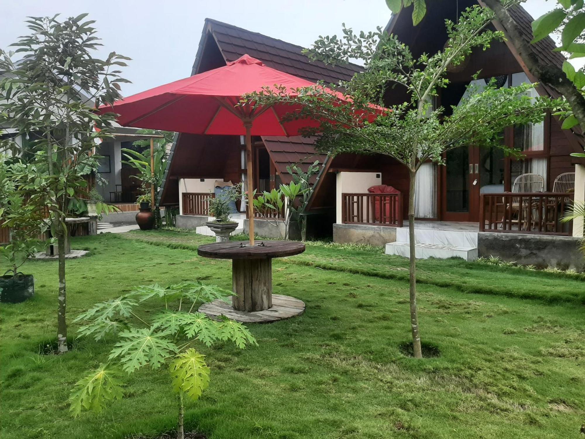 D' Carasti Bungalow Masbagik 外观 照片