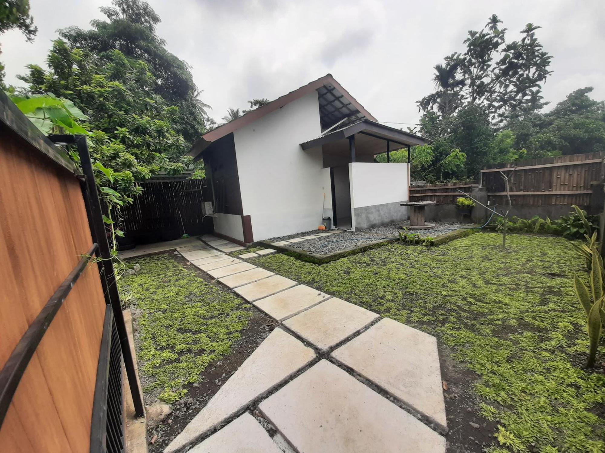 D' Carasti Bungalow Masbagik 客房 照片