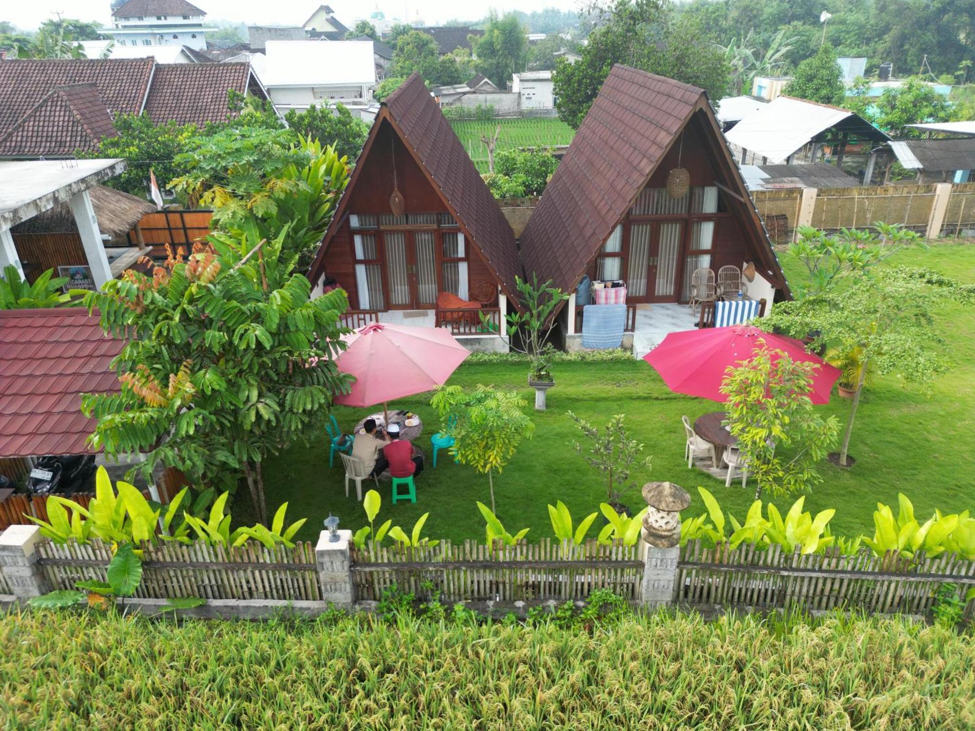 D' Carasti Bungalow Masbagik 外观 照片