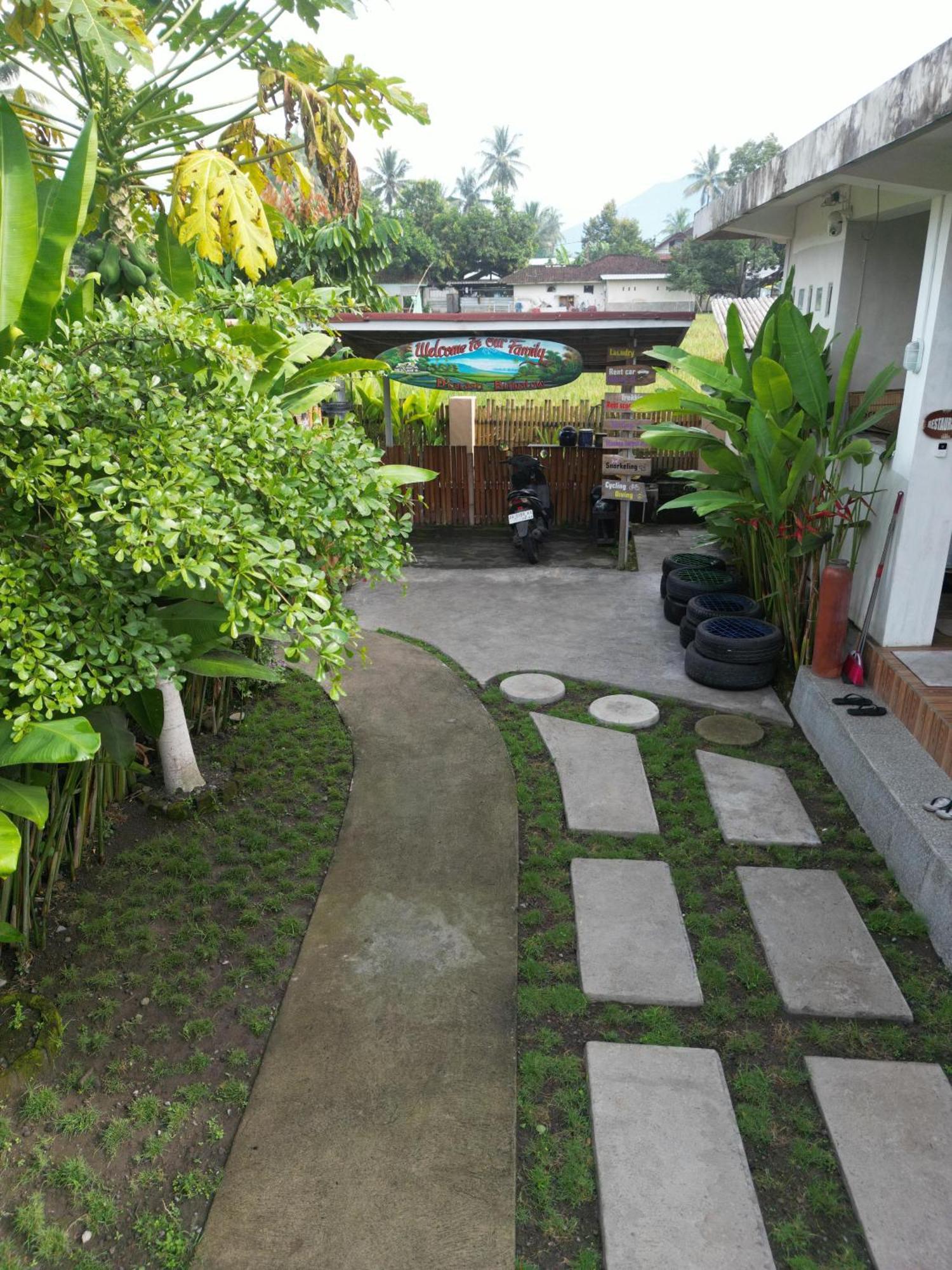 D' Carasti Bungalow Masbagik 外观 照片
