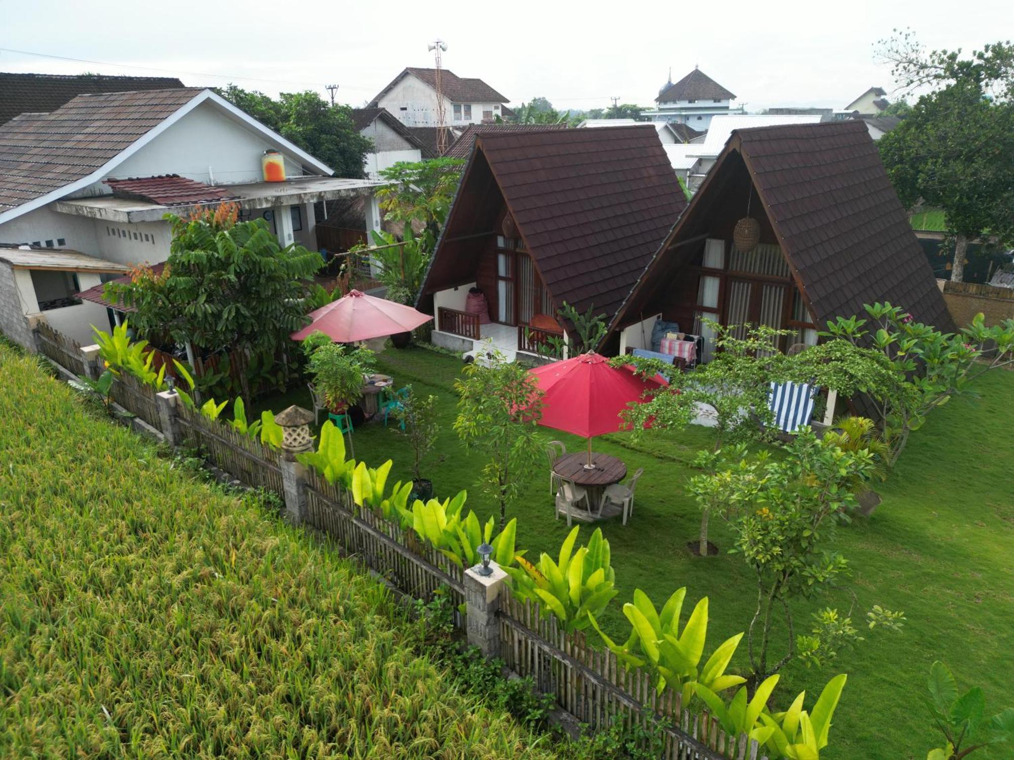 D' Carasti Bungalow Masbagik 外观 照片